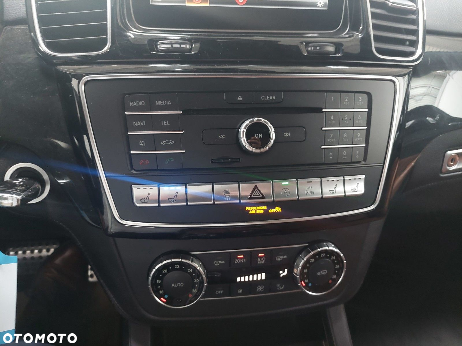 Mercedes-Benz GLE AMG Coupe 43 4-Matic - 23