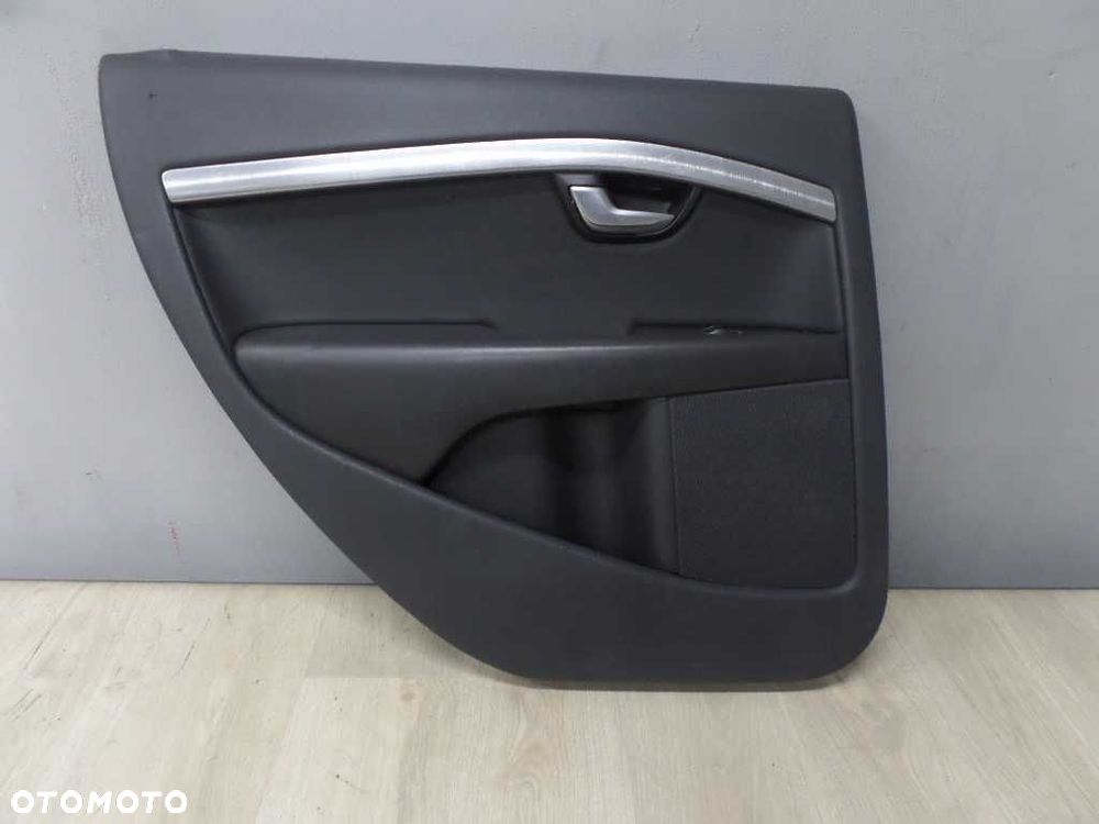VOLVO S80 II V70 06-13 TAPICERKA BOCZEK DRZWI SKORA TYL LEWY 8686854 1917994 - 1