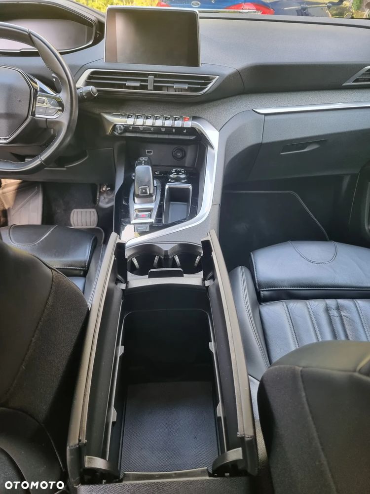 Peugeot 5008 BlueHDI 120 EAT6 Active Business.Paket - 20