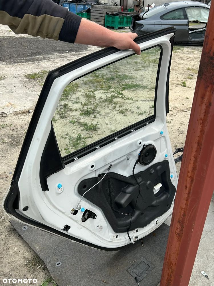 DRZWI BMW F45 LEWE TYŁ A300 ORYGINAŁ - 3