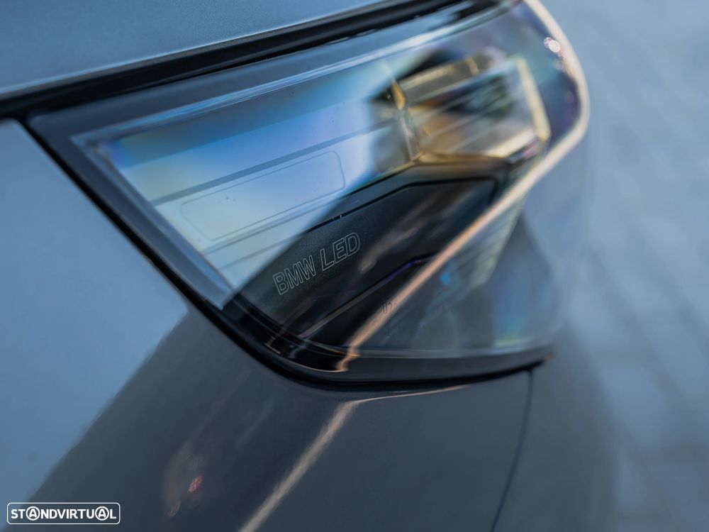 BMW i5 Touring eDrive40 - 44