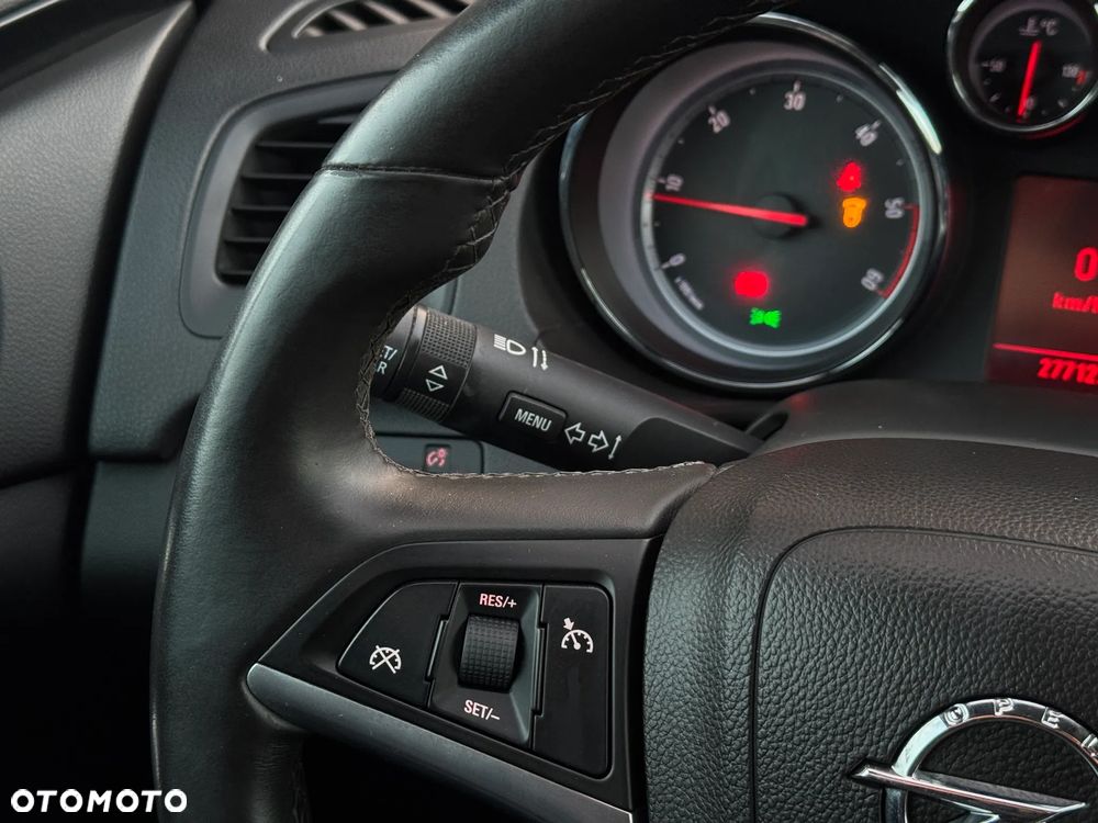 Opel Insignia 2.0 CDTI Sport - 28