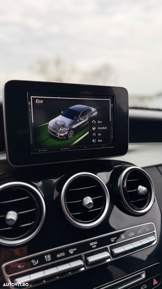 Mercedes-Benz C 220 d 4Matic 7G-TRONIC Avantgarde - 38