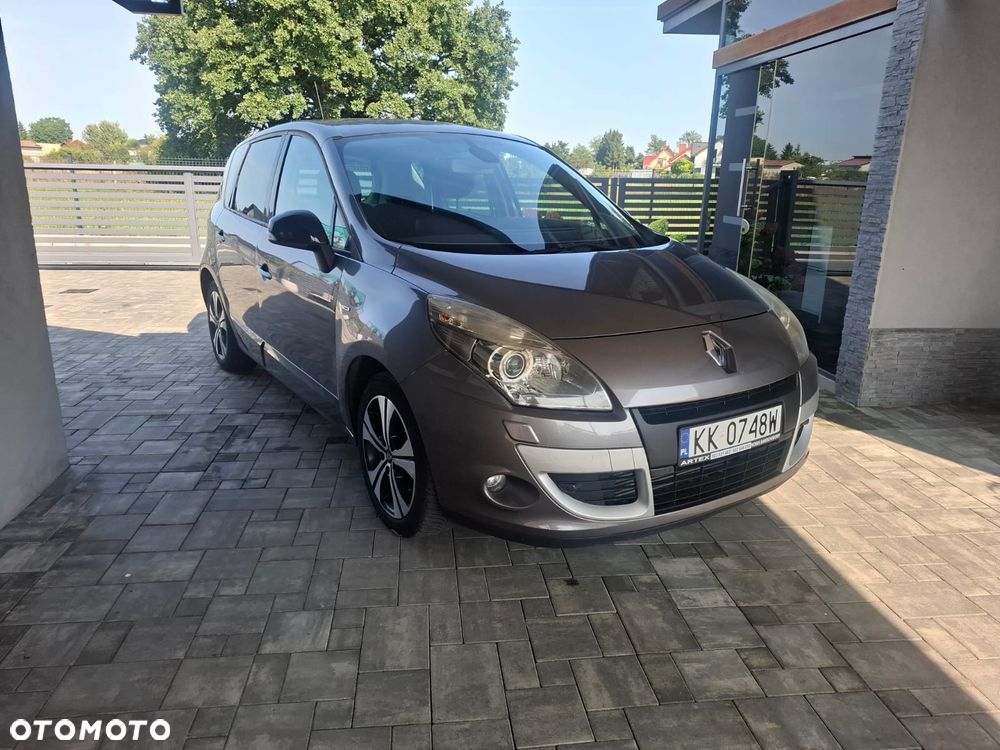 Renault Scenic 1.9 dCi Bose Edition - 1