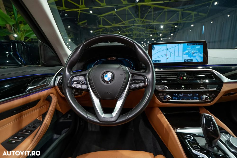 BMW 5 Series 2021 — imagine 13
