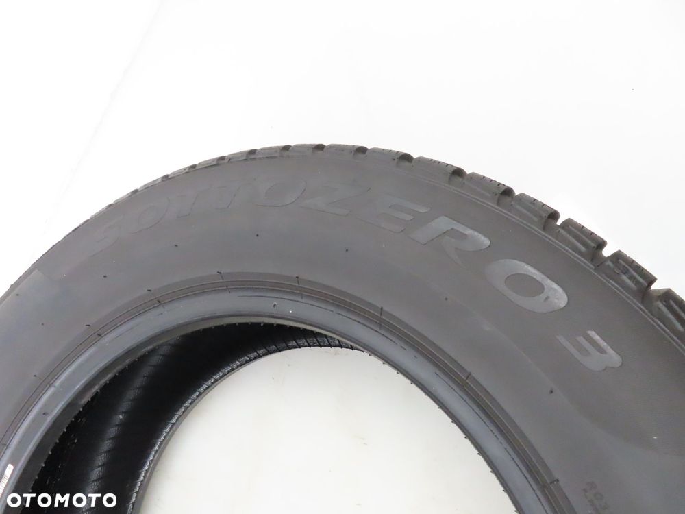 2x 215/60R16 OPONY ZIMOWE Pirelli SottoZero 3 Winter 95H Seal Inside - 2