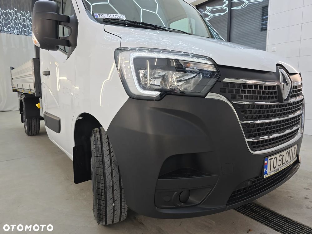 Renault MASTER 17Km WYWROTKA 3 STRONNA 1011Kg Ładowność SILNIK 2,3 AUTO NIE UŻYWANE NA GWARANCJI STAN NOWY NOWY NOWY SALON POLSKA TO SŁONIK BOGATE WYPOSAŻENIE HAK LEDY KLIMA TEMPOMAT - 37