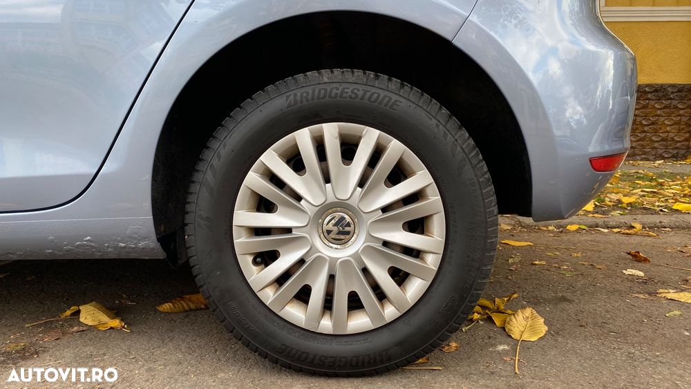 Volkswagen Golf 1.6 TDI BlueMotion Technology DPF Trendline - 8