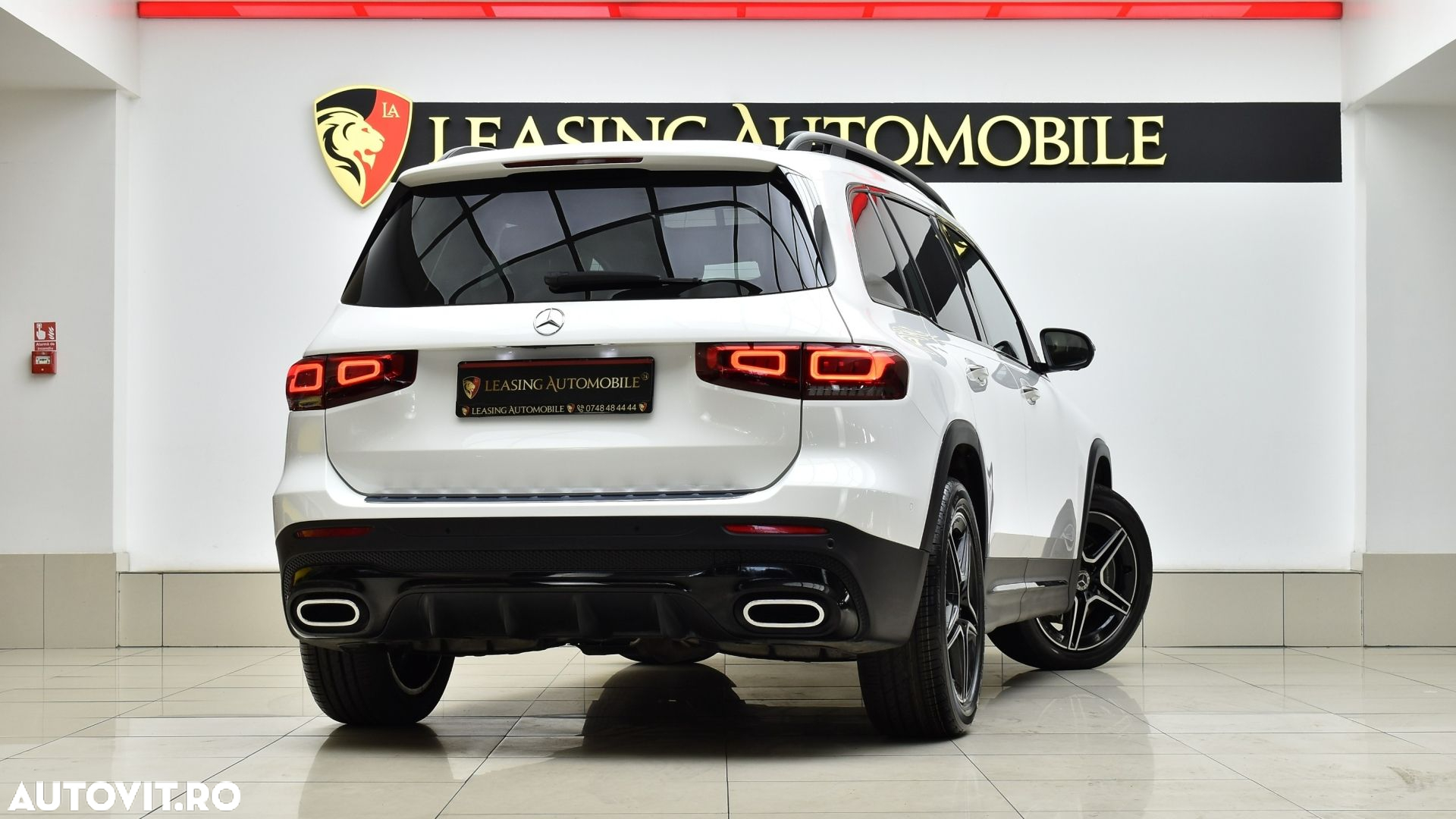 Mercedes-Benz GLB 250 4Matic 8G-DCT AMG Line - 4