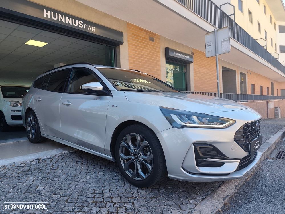 Ford Focus SW 1.0 EcoBoost MHEV ST-Line Aut. - 1