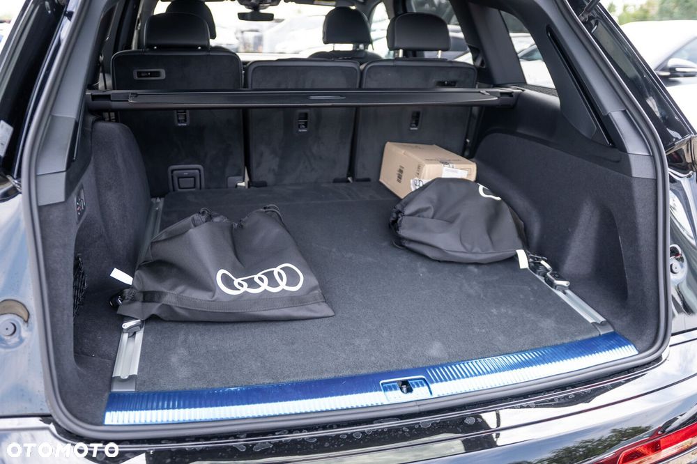 Audi Q7 - 10