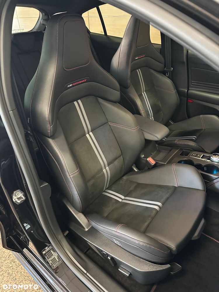 Ford Focus 2.3 EcoBoost ST X - 10