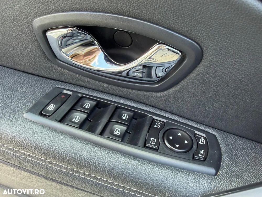 Renault Megane ENERGY dCi 110 Start & Stop Bose Edition - 17