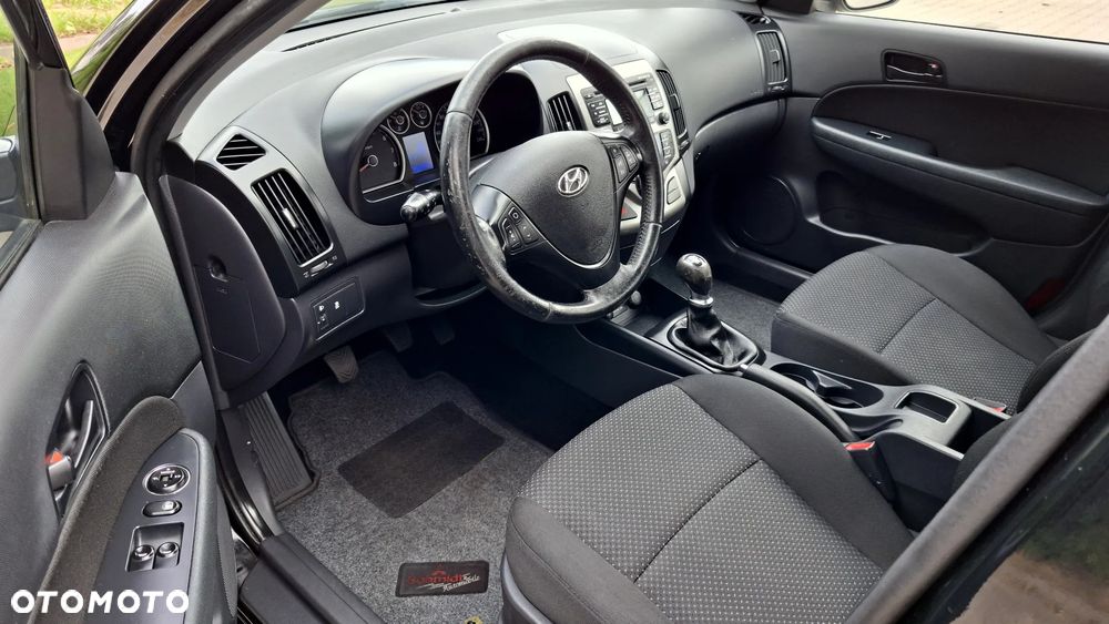 Hyundai i30 i30cw 1.4 Edition 20 - 13
