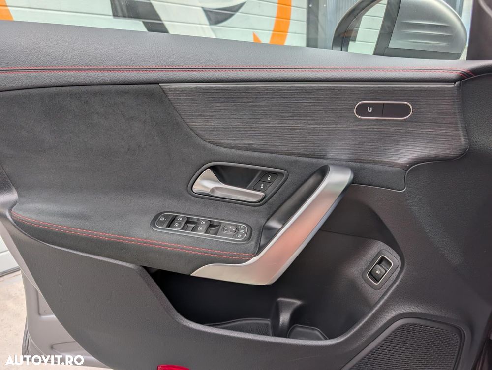 Mercedes-Benz CLA 250 Coupe - 10