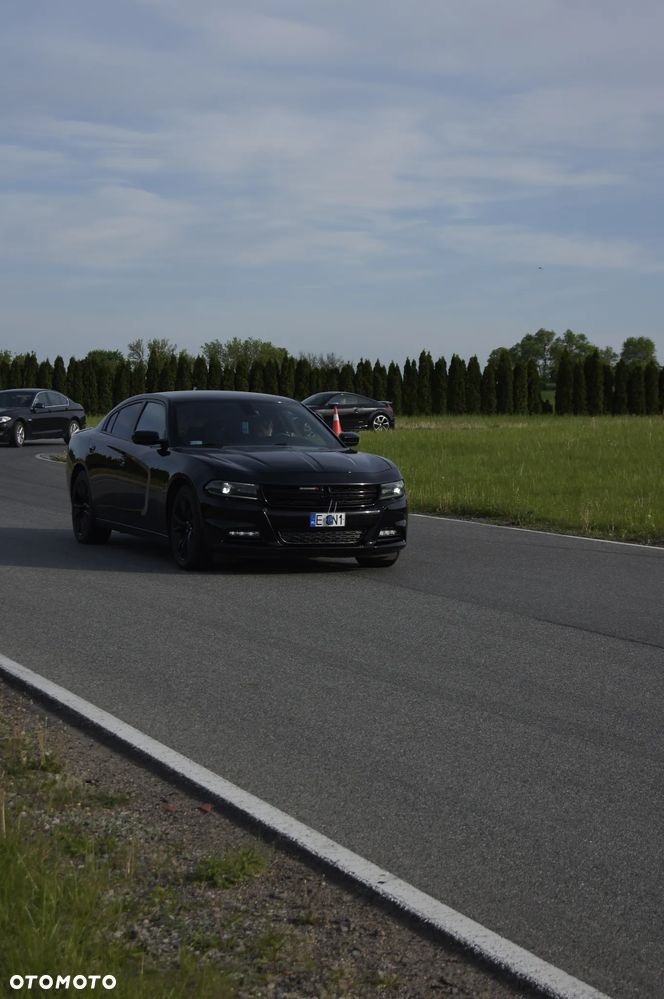Dodge Charger 5.7 R/T - 15