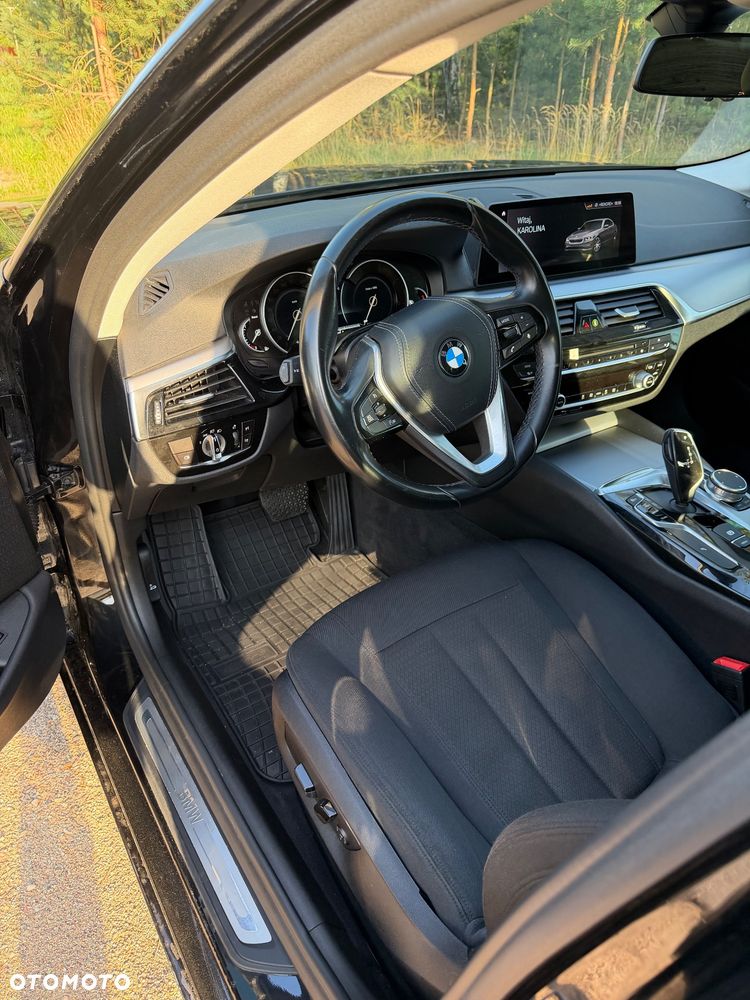 BMW Seria 5 518d Advantage - 9