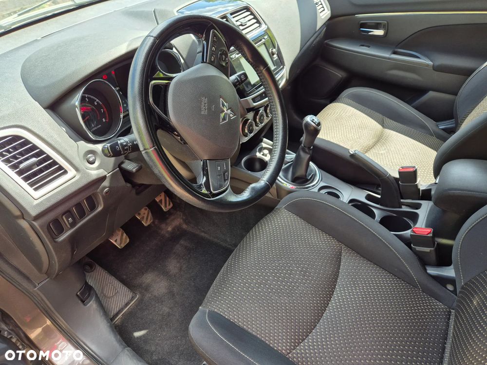Mitsubishi ASX 1.6 Invite - 10