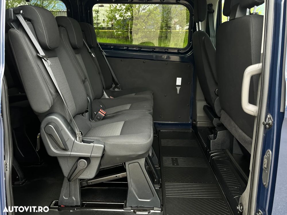 Ford Transit - 12