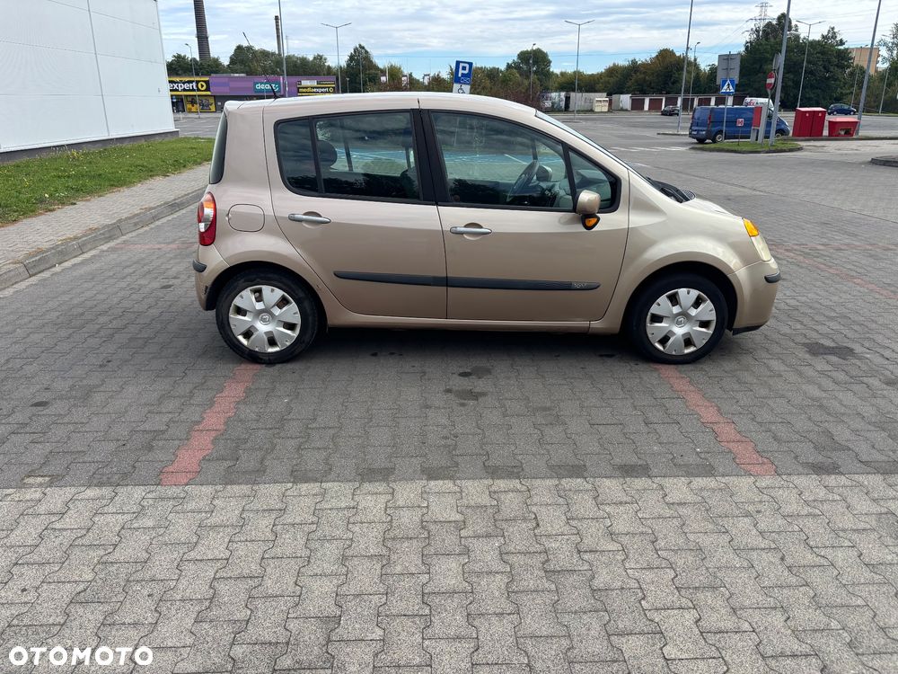 Renault Modus - 7