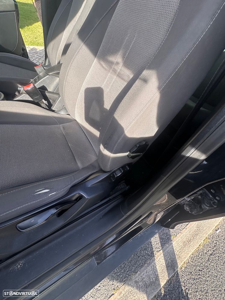 SEAT Altea 1.6 TDI Sport DSG DPF - 15