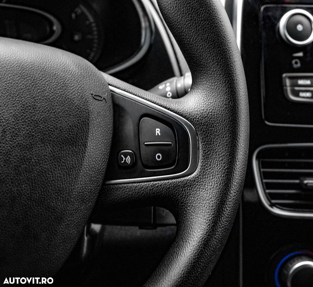 Renault Clio TCe Life Evo - 18