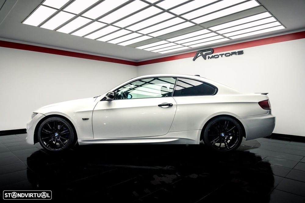 BMW 320 d Coupe - 2