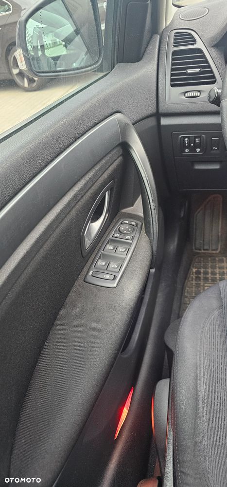 Renault Laguna - 12