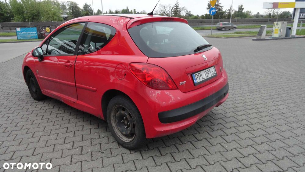 Peugeot 207 - 5