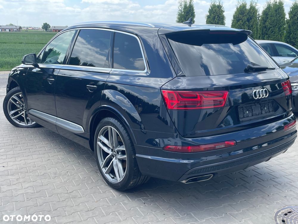 Audi Q7 - 2