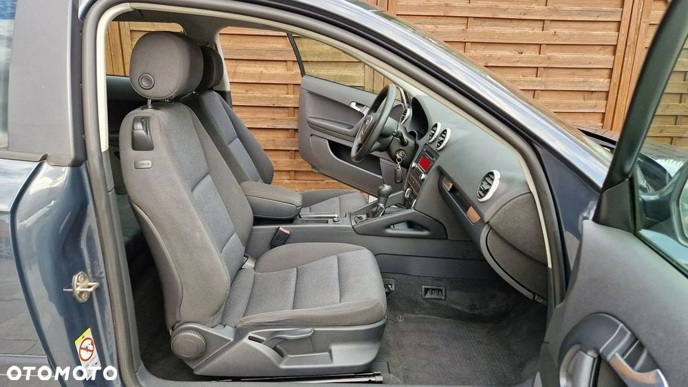 Audi A3 3-drzwiowe 1.6 TDI Attraction - 14