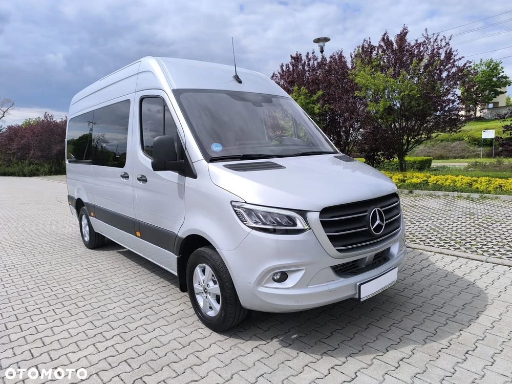 Mercedes-Benz Sprinter - 4