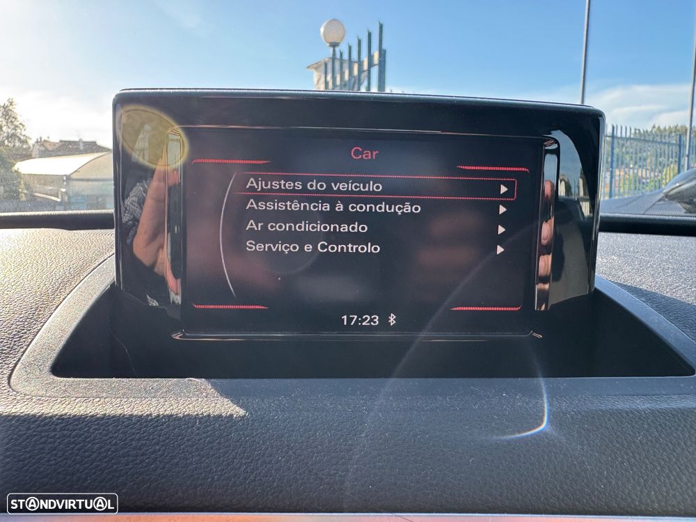 Audi Q3 2.0 TDI Sport - 25