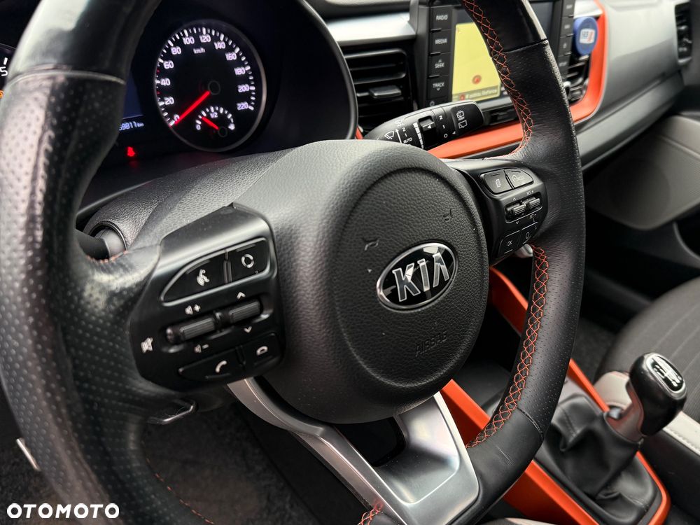 Kia Stonic 1.0 T-GDI 120 Platinum Edition - 13