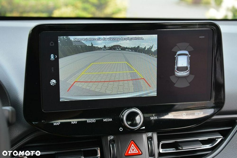 Hyundai i30 1.5 T-GDI 48V-Hybrid DCT Advantage - 29