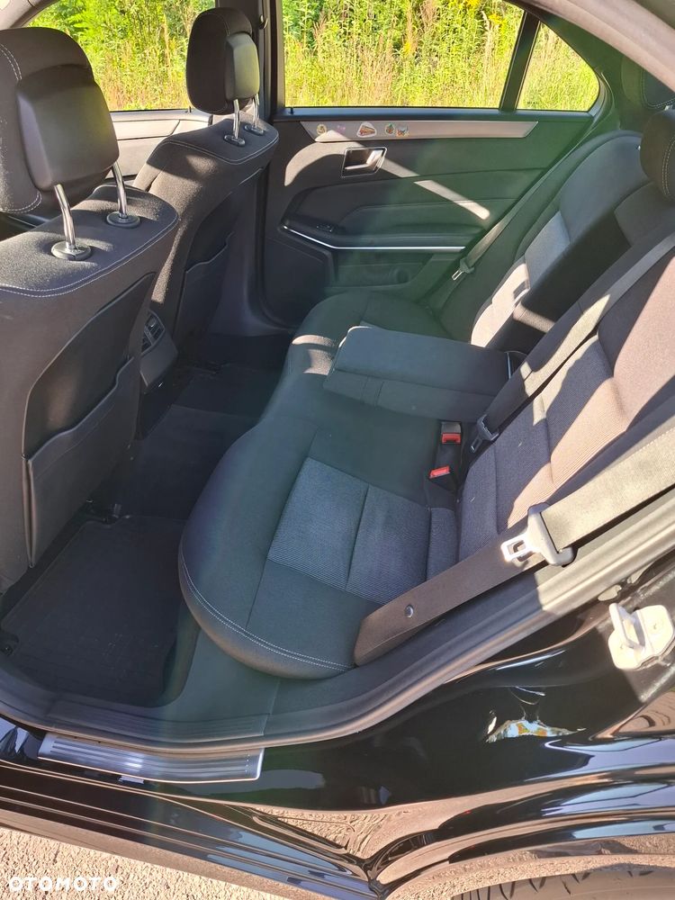 Mercedes-Benz Klasa E 220 BlueTEC 9G-TRONIC Elegance - 10
