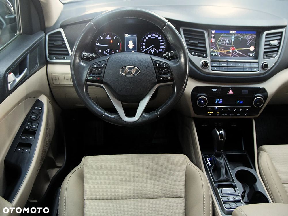 Hyundai Tucson 1.7 CRDI BlueDrive Style 2WD DCT - 27