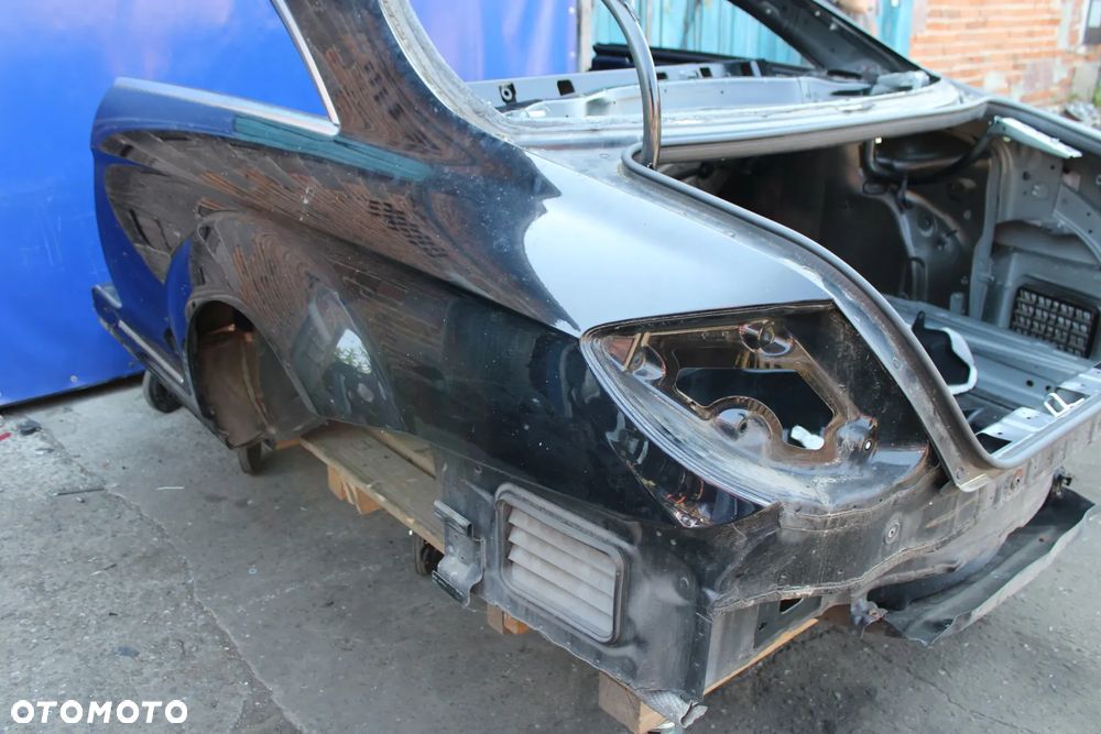 Błotnik tył tylny lewy prawy ćwiartka tylna lewa prawa OE Mercedes W216 C216 Lift C197 - 18