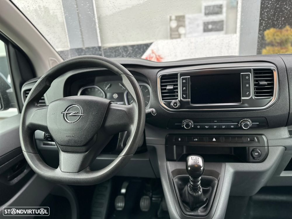 Opel Vivaro 1.5 - 13