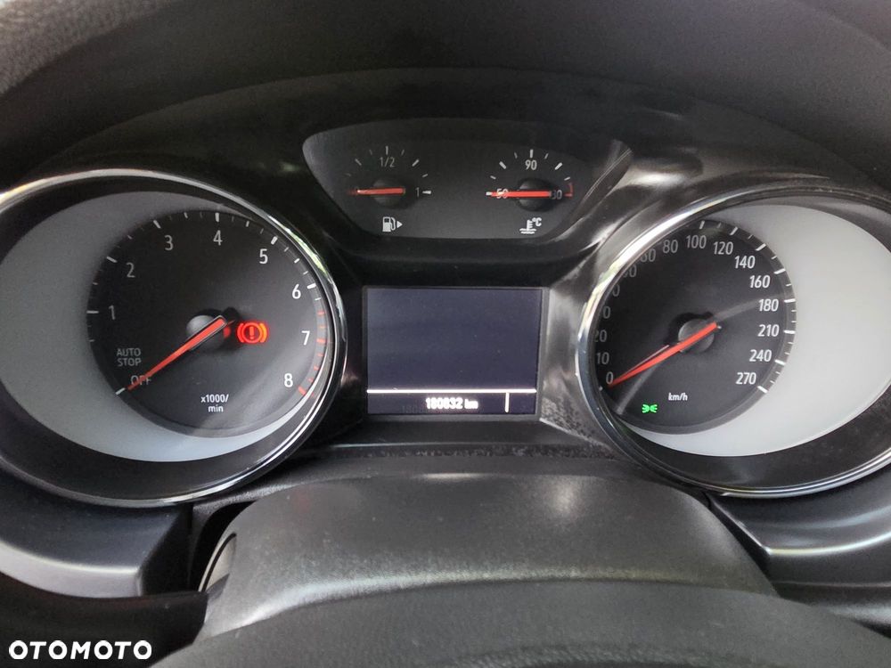 Opel Astra 1.4 Turbo Start/Stop Dynamic - 21