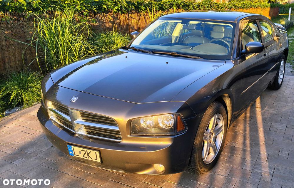 Dodge Charger - 5