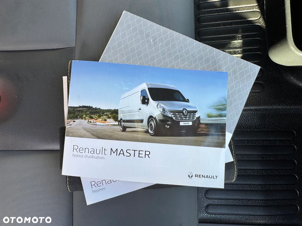Renault Master - 18