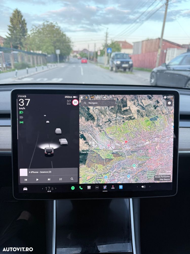 Tesla Model 3 Langstreckenbatterie Allradantrieb Dual Motor - 4