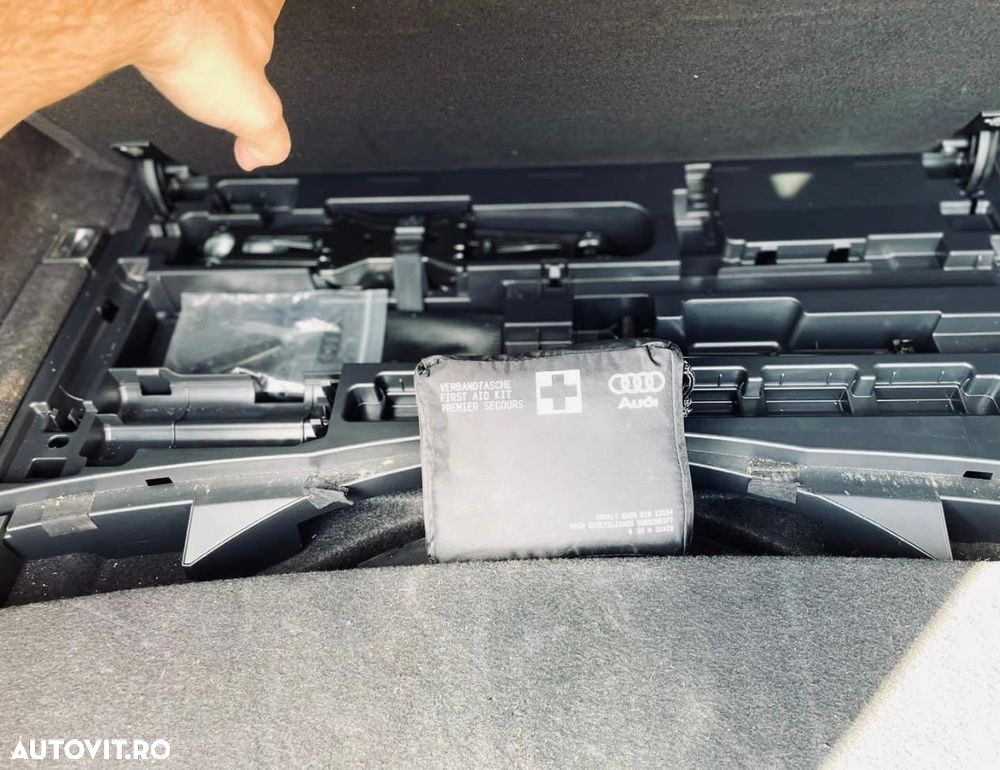 Audi A4 2.0 TDI S tronic - 8