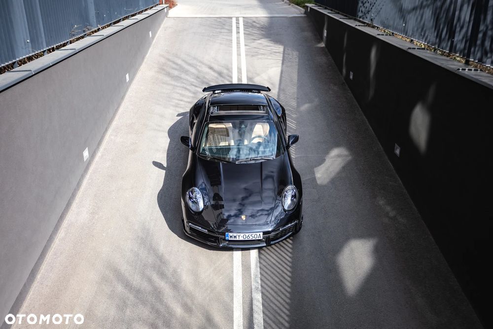 Porsche 911 Turbo S - 2