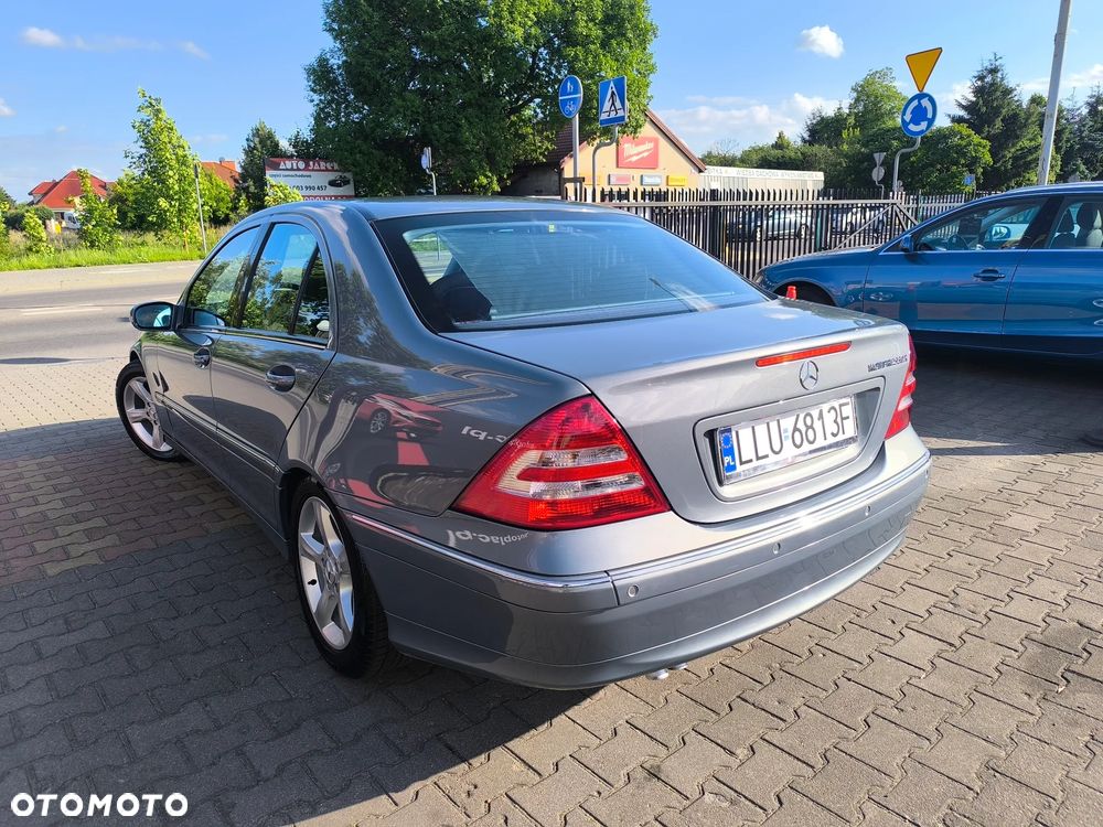Mercedes-Benz Klasa C 200 Kompressor Automatik Avantgarde Sport Edition + - 21