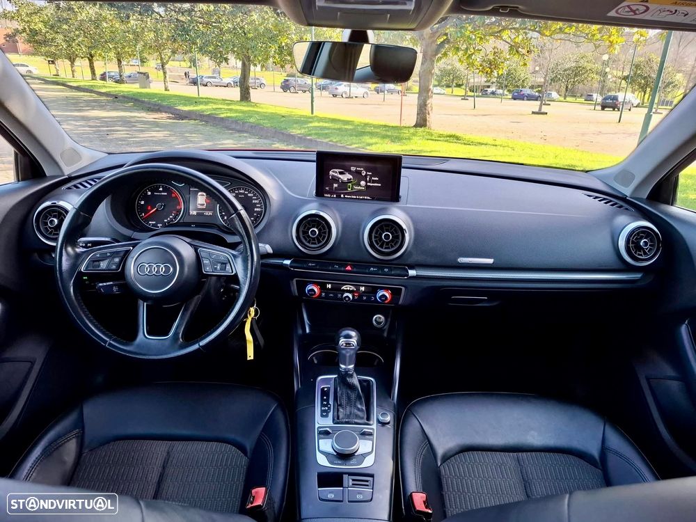 Audi A3 Sportback 1.6 TDI S tronic sport - 9