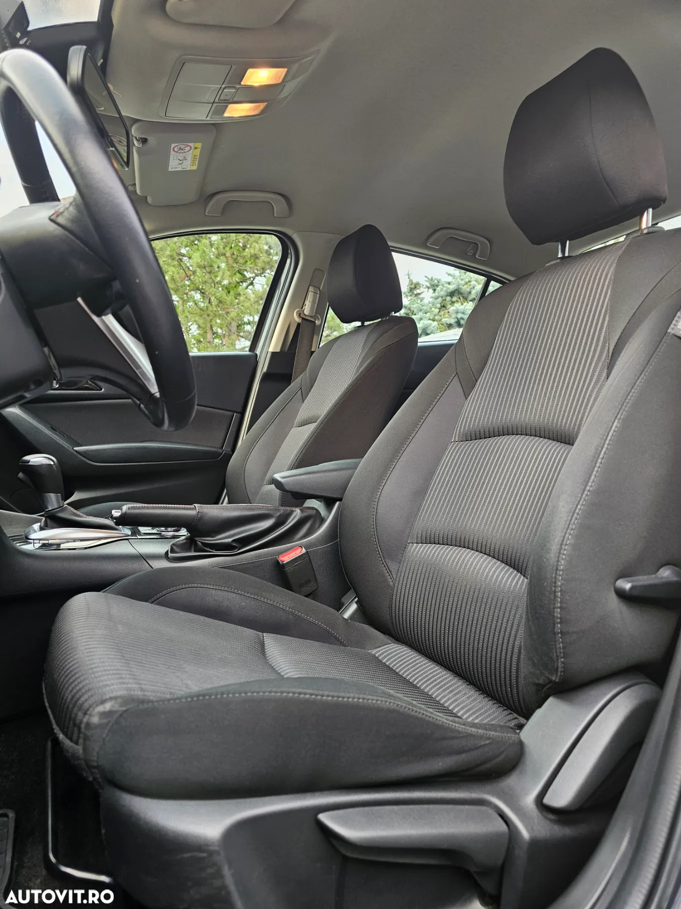 Mazda 3 - 10