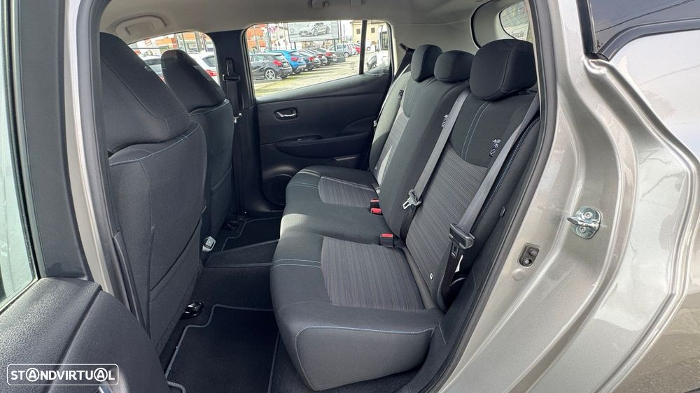 Nissan Leaf Acenta Access - 16