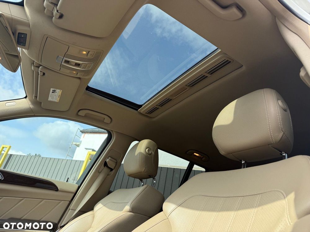 Mercedes-Benz GL - 21